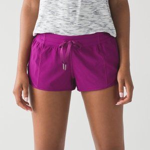 Lululemon- Hotty hot Deep Fuchsia Shorts (short)